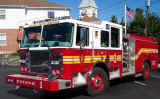 East Providence Engine 1 2007.jpg (235163 bytes)